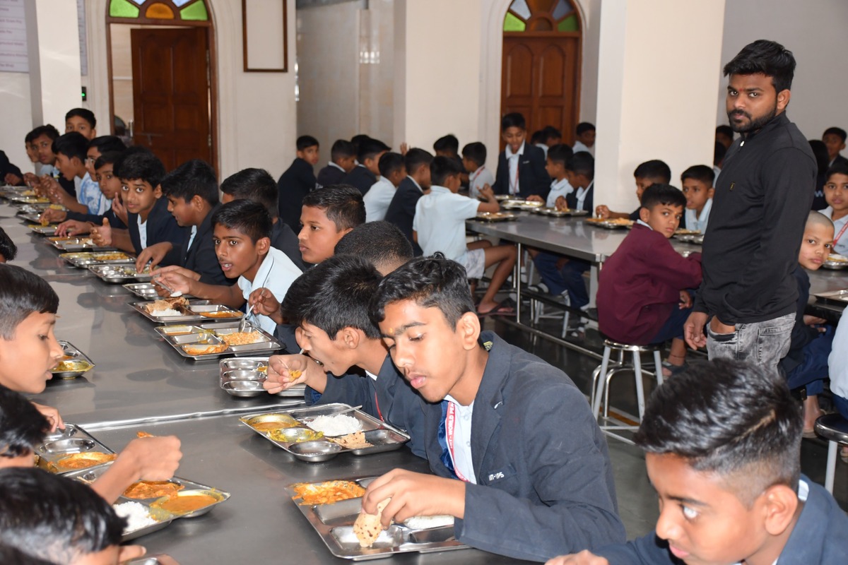 latur-hostel-facility